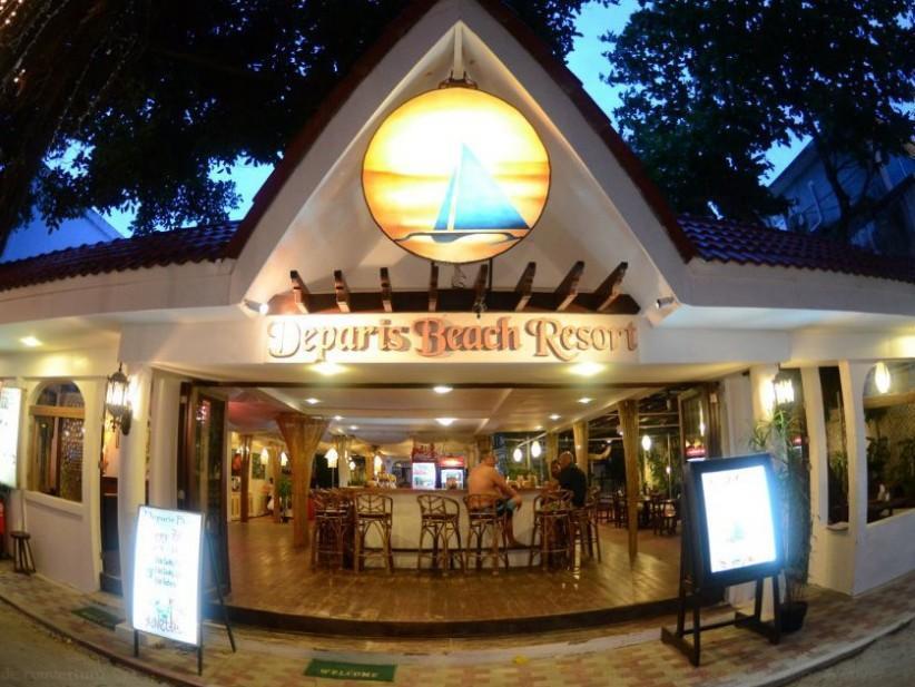 Deparis Beach Resort Balabag  Bagian luar foto