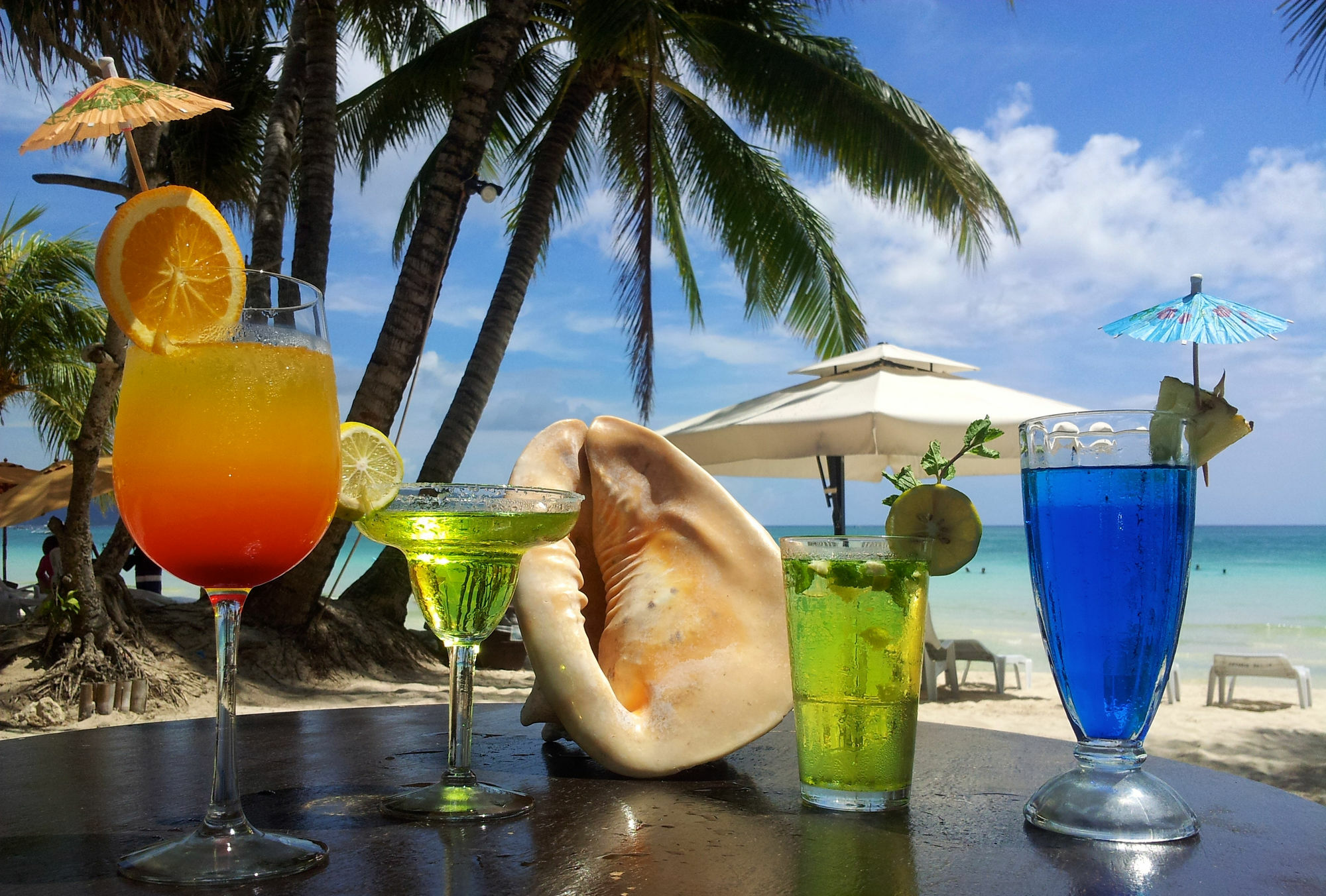 Deparis Beach Resort Balabag  Bagian luar foto